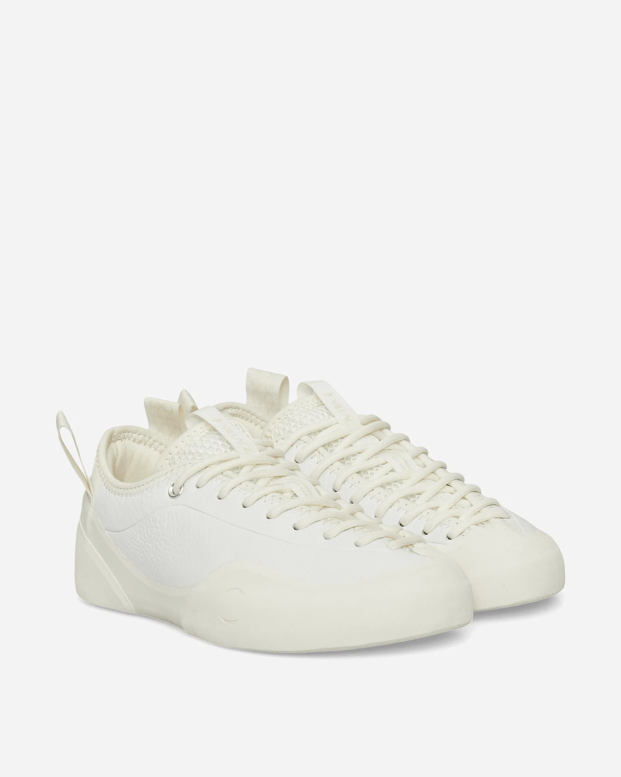 13.00 Uhr Sneakers Weiß / Flüsterweiß