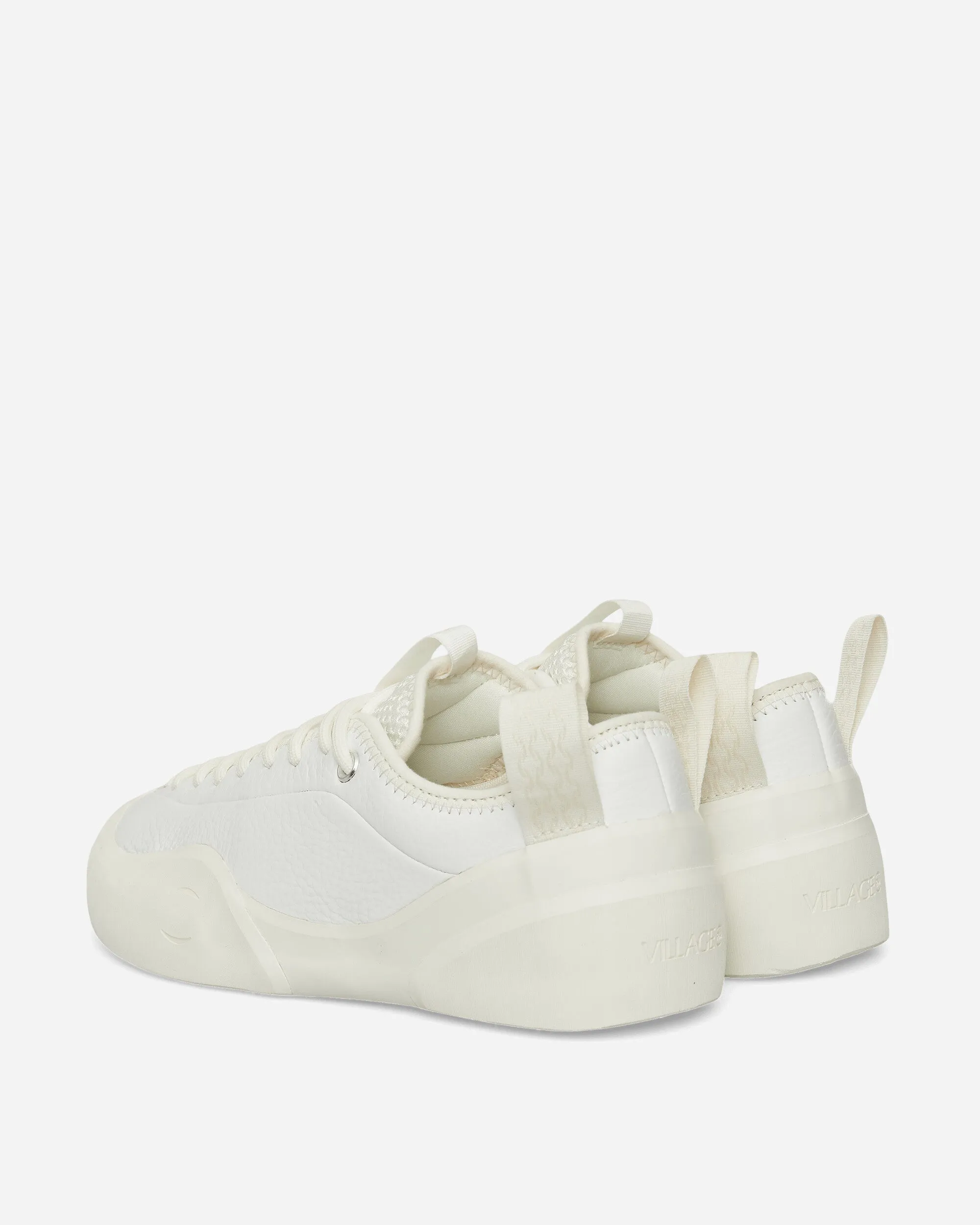 13.00 Uhr Sneakers Weiß / Flüsterweiß