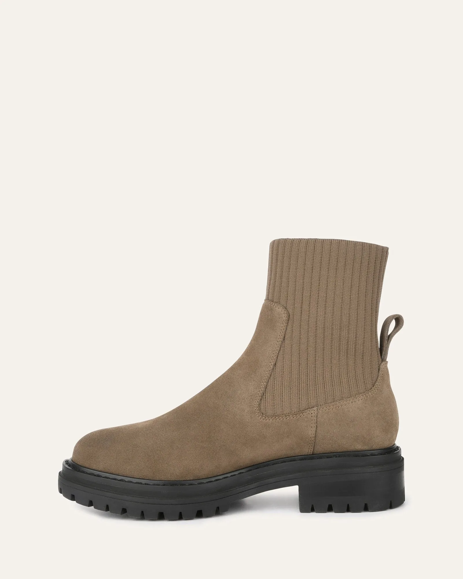 BERTIE FLACHER KNÖCHELSTIEFEL IN KHAKI WILDLEDER
