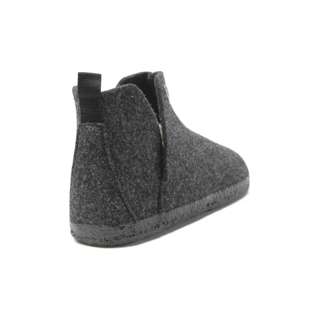 Birkenstock Andermatt Unisex Filz-Pantoffelstiefel mit Schaffellfutter