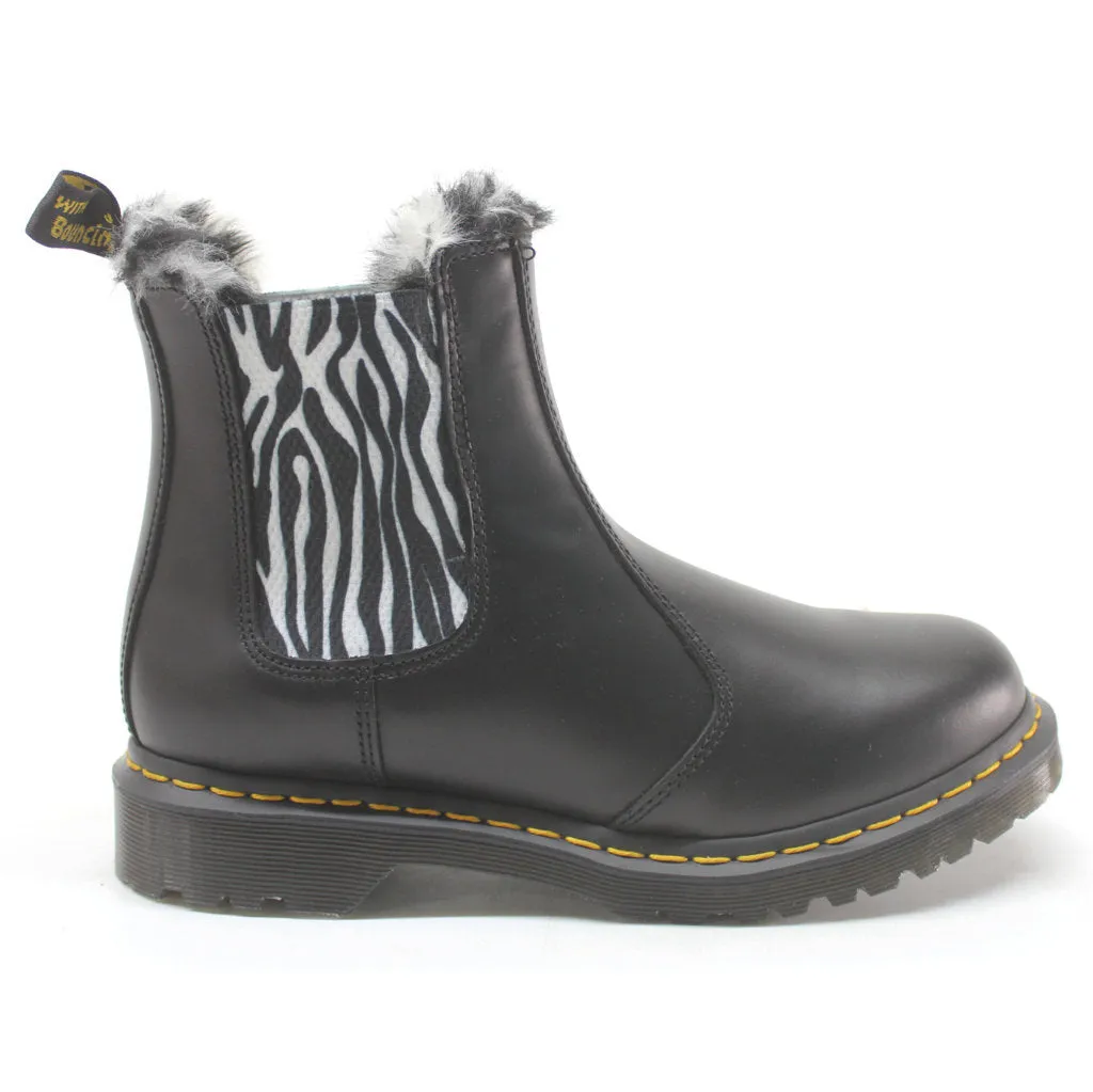 Dr. Martens 2976 Leonore Chelsea-Stiefel für Damen mit Pelzfutter aus glänzendem Leder