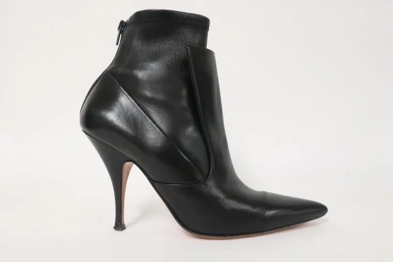 Givenchy Infinity Stiefeletten Schwarz Geschichtetes Leder Größe 37 Spitze Stiefeletten