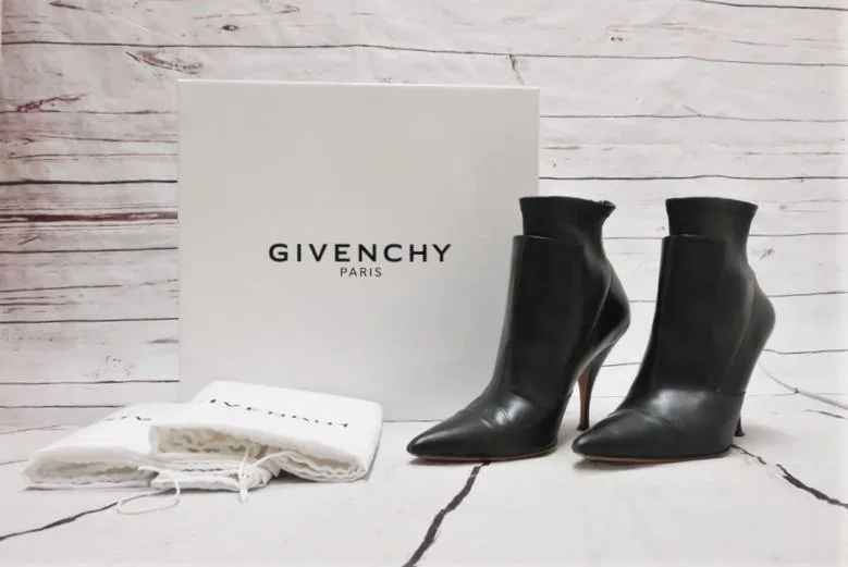 Givenchy Infinity Stiefeletten Schwarz Geschichtetes Leder Größe 37 Spitze Stiefeletten