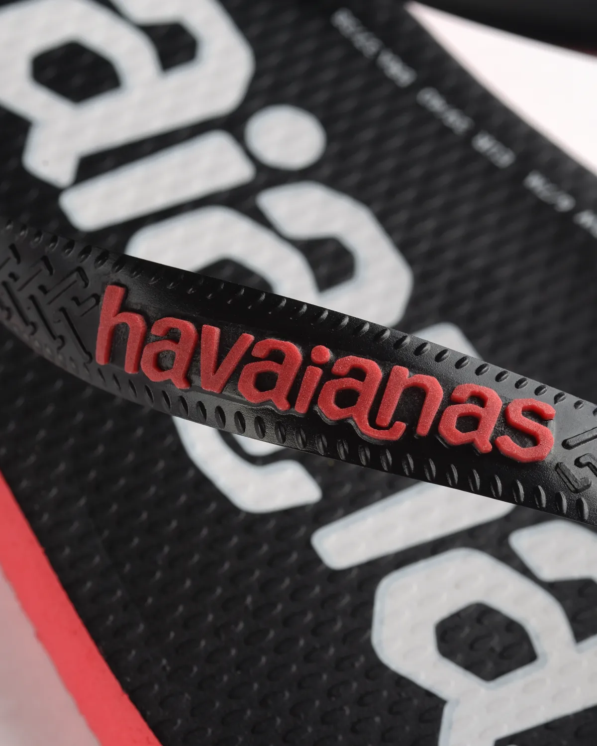 Havaianas Schuhe Logomania 2 Flip-Flops in Rubinrot