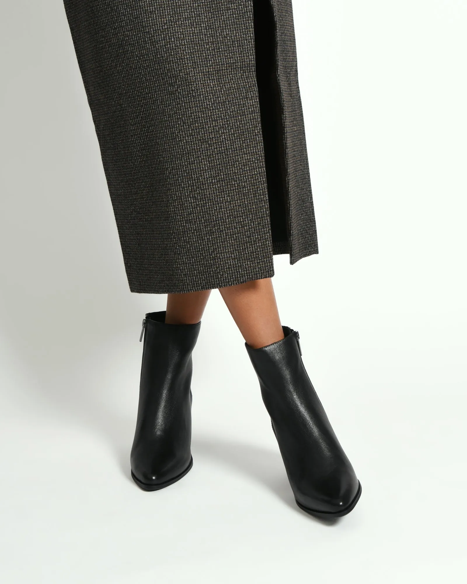 LUNA HIGH ANKLE STIEFEL SCHWARZES LEDER