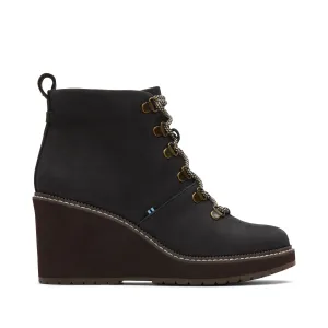 Melrose Black wasserfester Schnürstiefel mit Keilabsatz