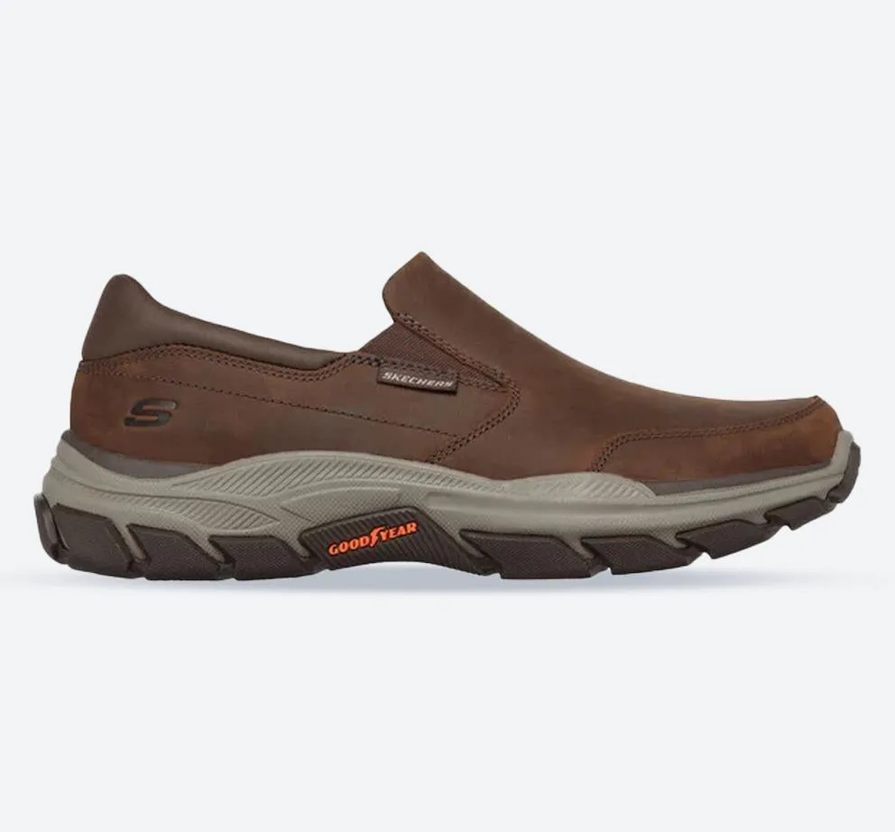 Herren Weite Passform Skechers 204480 Respected Calum Wanderschuhe - Kakao