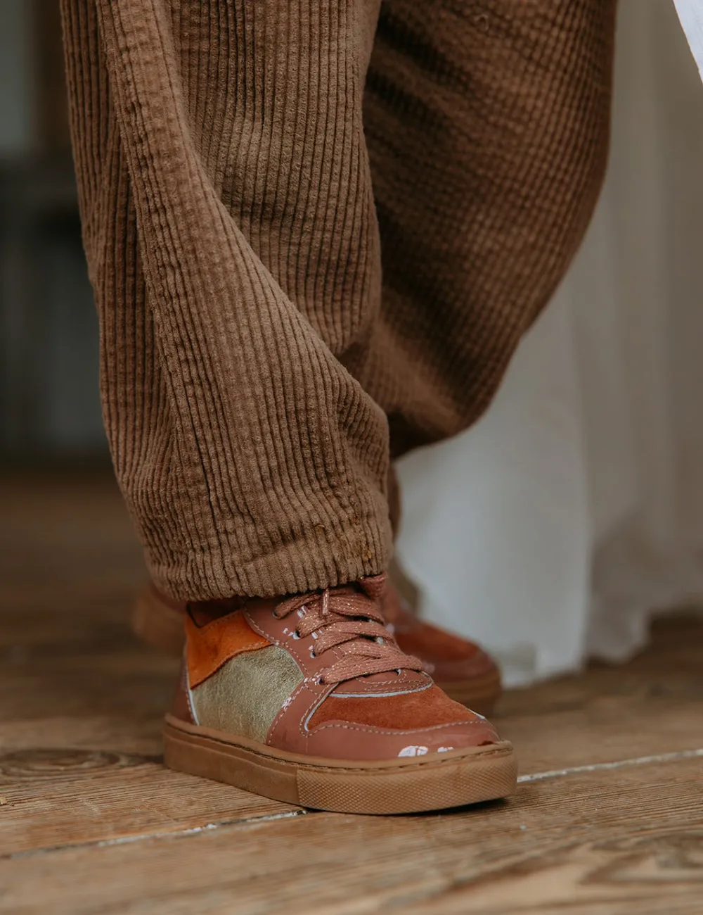 Berg-Sneakerschnürsenkel - Rosenton Glanzleder