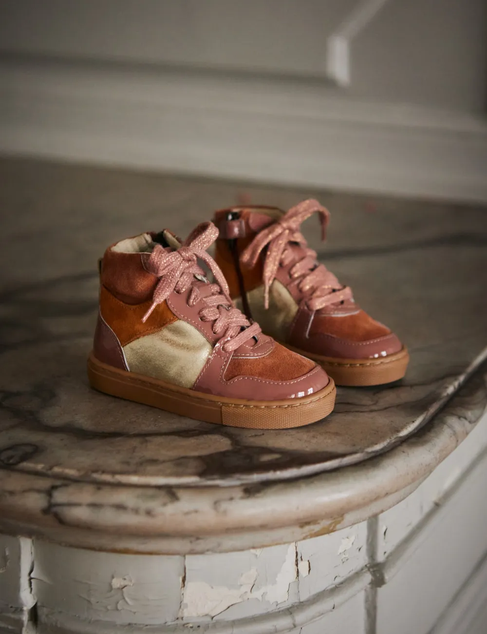 Berg-Sneakerschnürsenkel - Rosenton Glanzleder