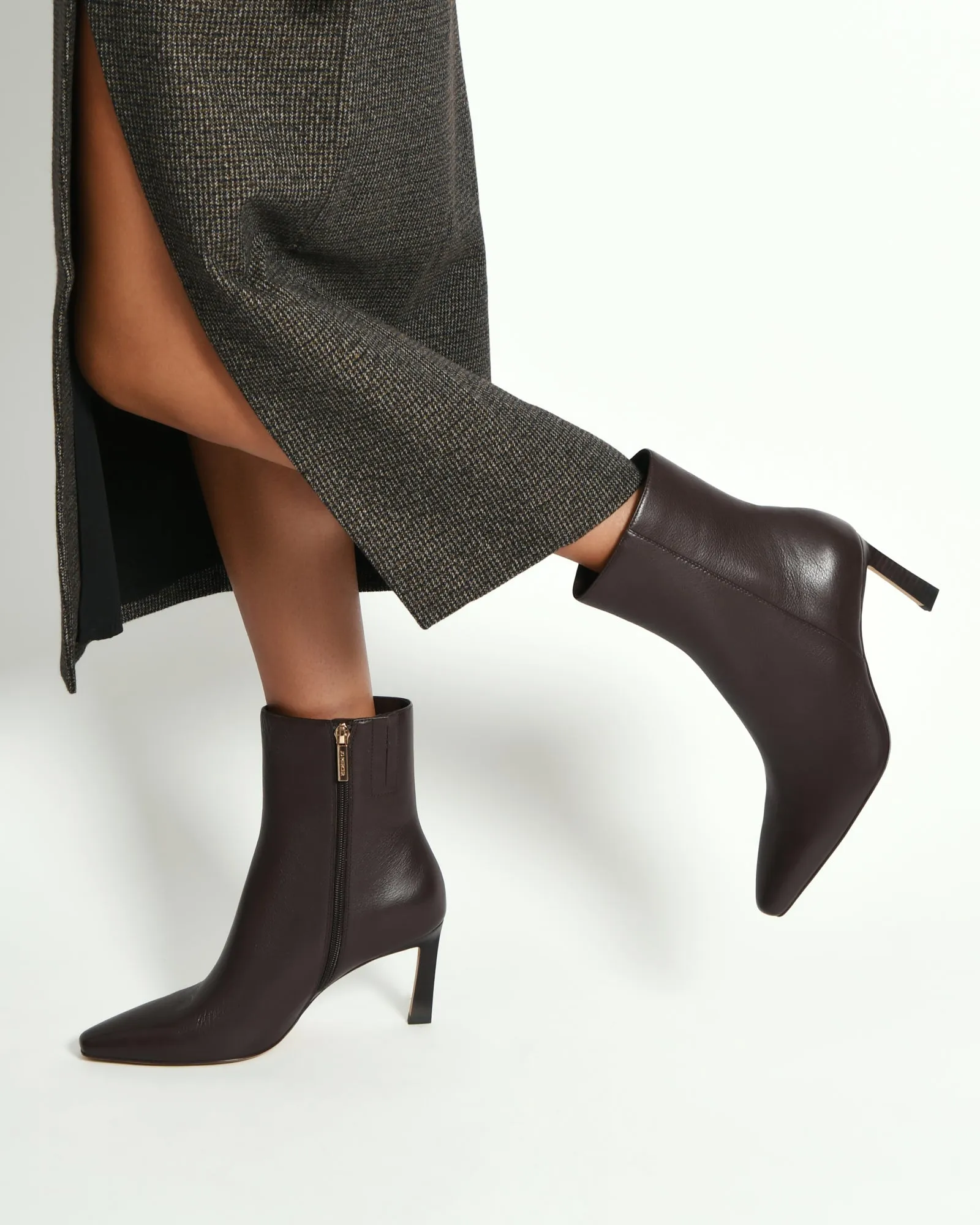 NESSIE MID ANKLE STIEFEL BITTER SCHOKO LEDER