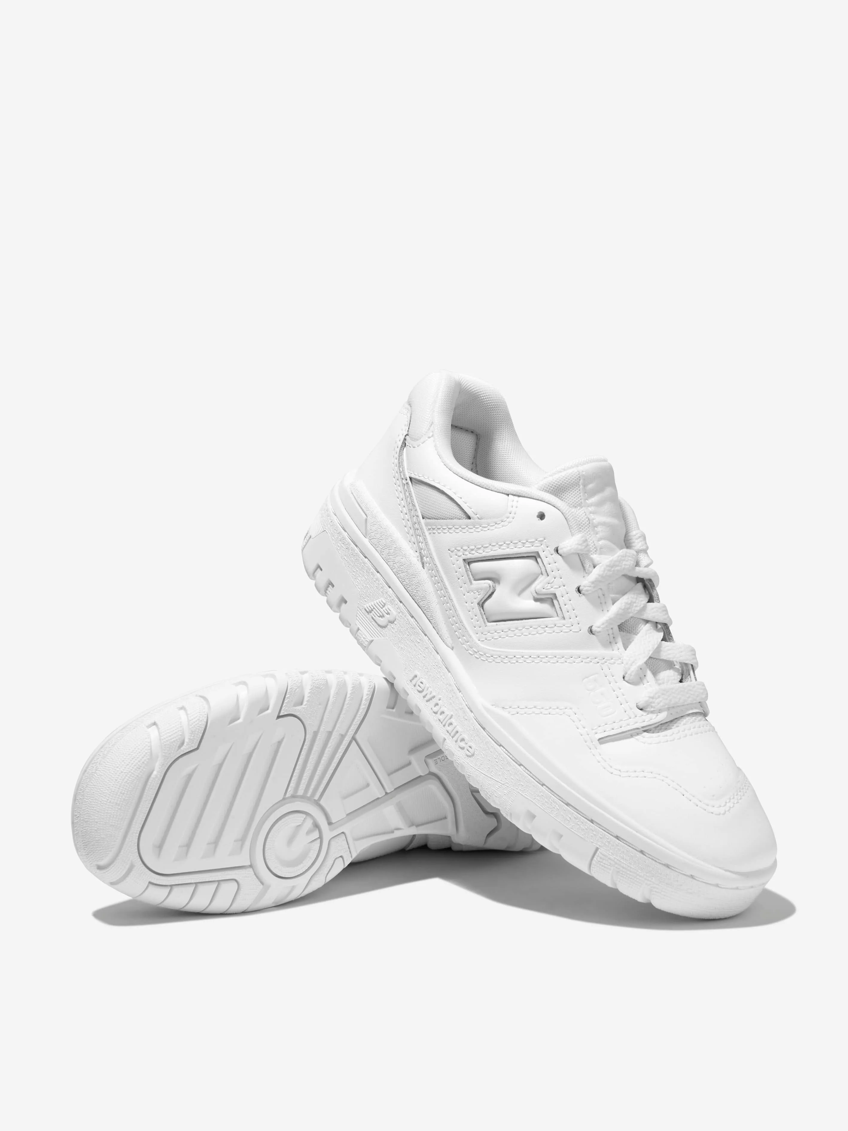 New Balance Kids 550 Schnürschuhe mit Logo in Weiß