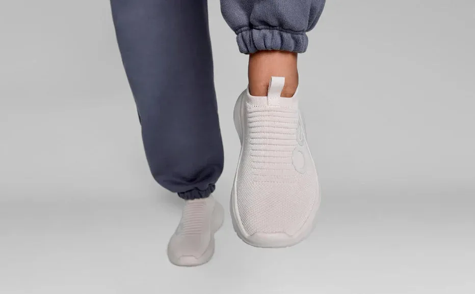OOFOS OOMY ZEN CHALK DAMEN