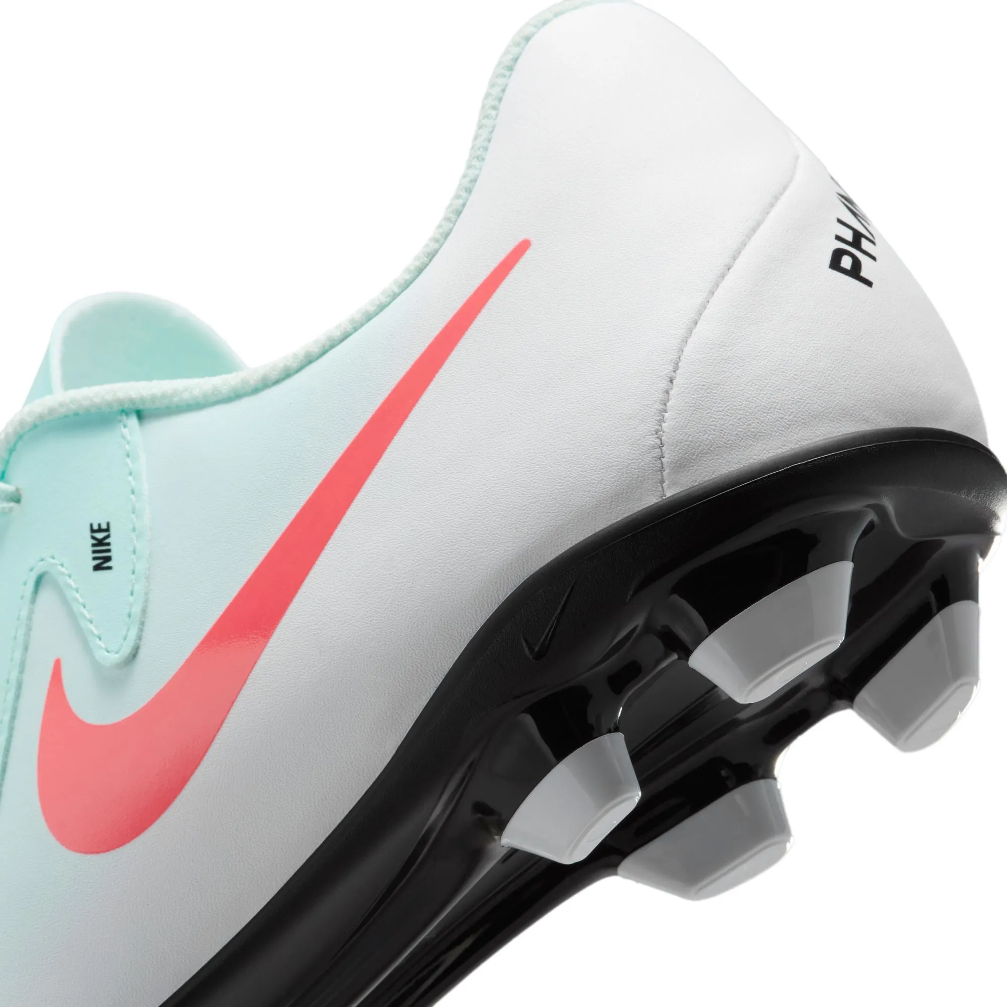 Phantom GX 2 Club MG Niedrige Herren-Fußballschuhe