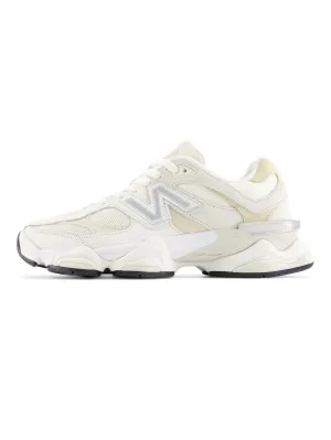 Futuristische Damen-Sneakers 9060 Weiß/Creme