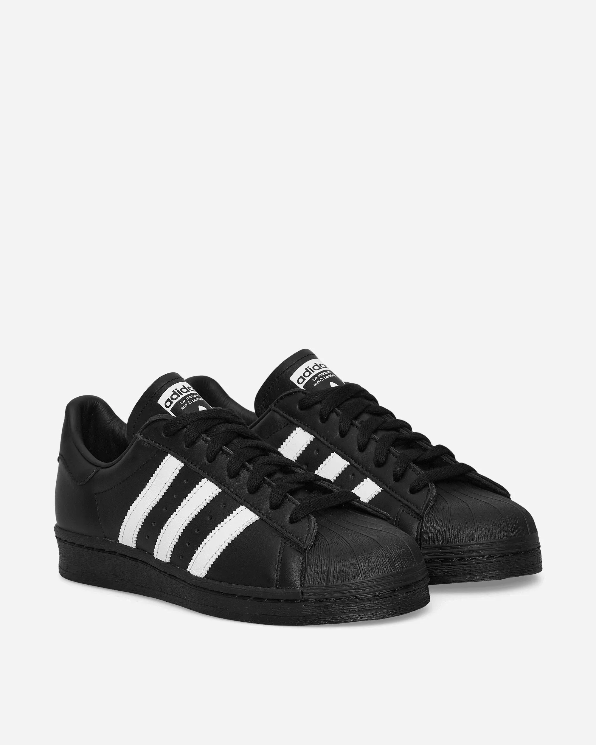 Superstar 82 Sneakers Kernschwarz / Wolkenweiß