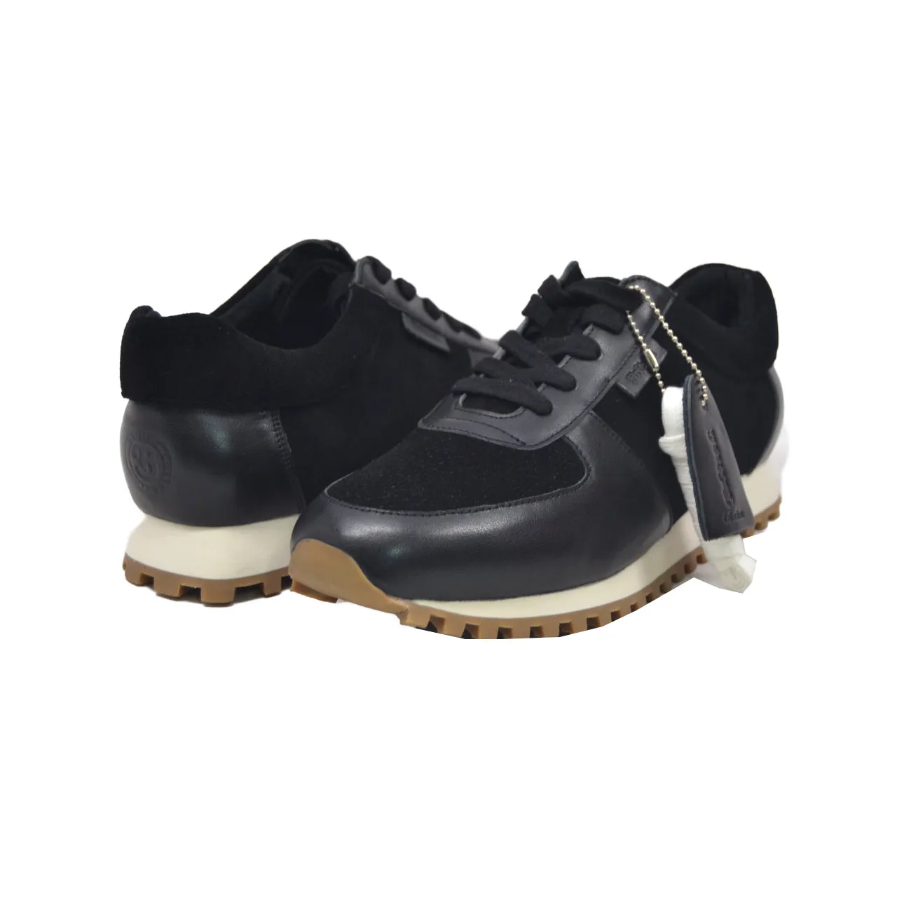 Surrey Sneakers aus schwarzem Leder und Wildleder - stilvoll und bequem