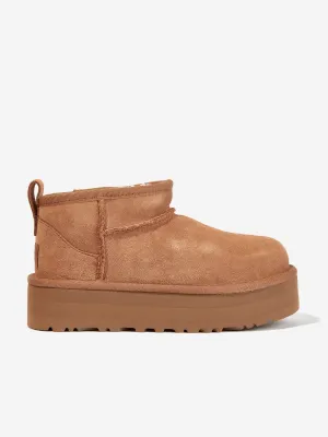 UGG Mädchen Classic Ultra Mini Plateau Stiefel in Braun