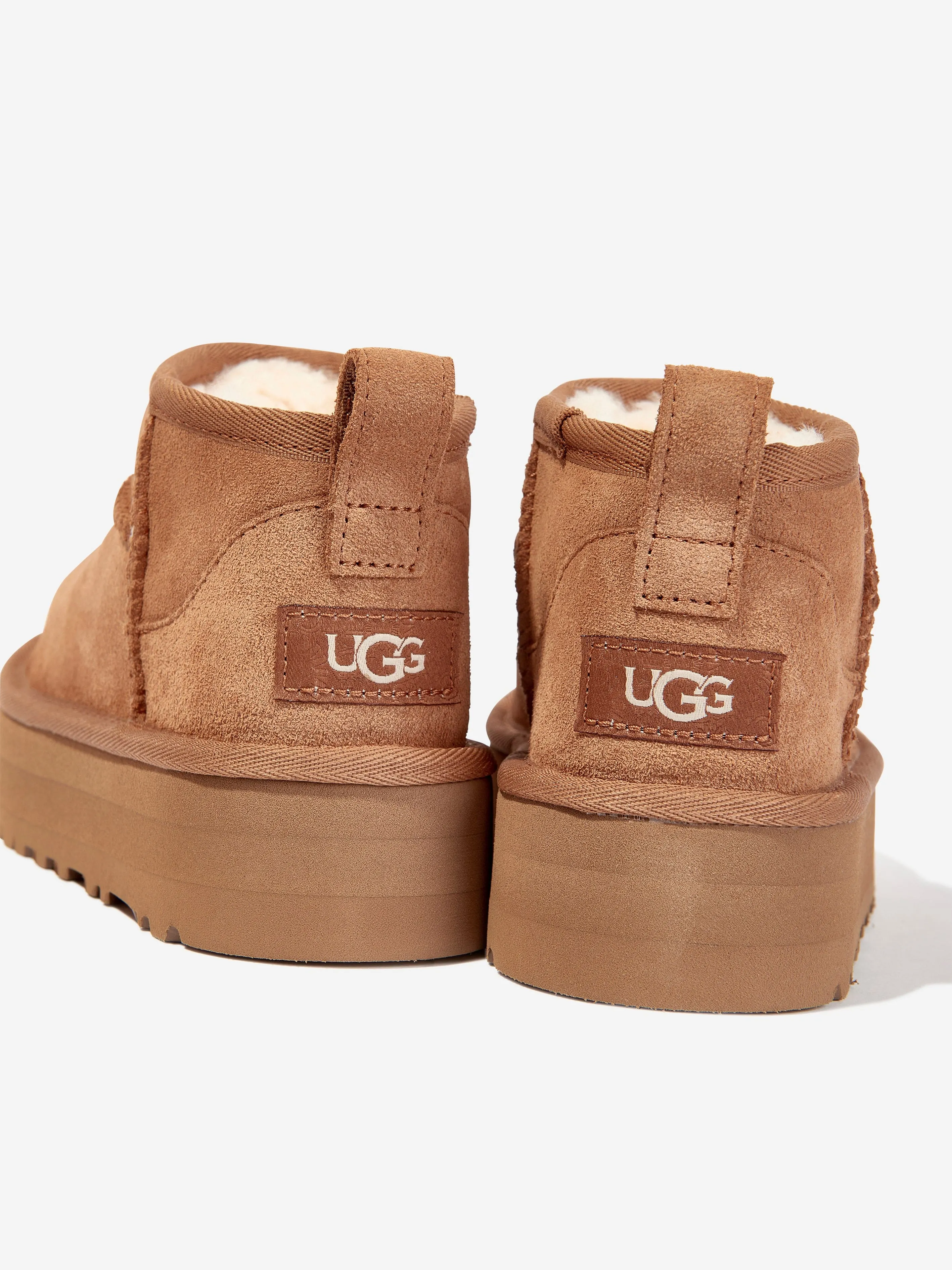 UGG Mädchen Classic Ultra Mini Plateau Stiefel in Braun
