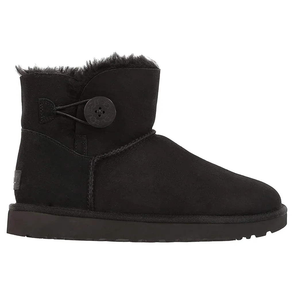 Ugg Mini Bailey Button II Wildleder Schaffell Winterstiefel für Damen