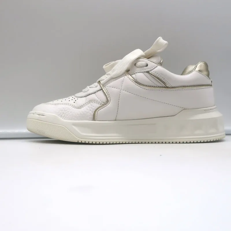 Valentino One Stud Low Top Sneakers Weiß & Gold Leder Größe 35.5