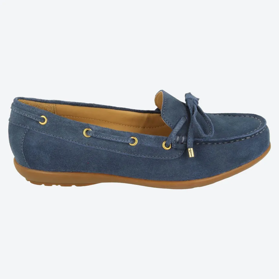 Damen Schuhe mit DB-Schleife in weiter Passform